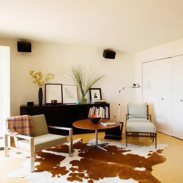 Brown and White Brazilian Cowhide Rug LARGE - Image 2